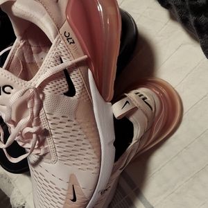 Nike Air Max 270 Light Soft Pink Shoes Running AH6789-604  Women’s Sizes NEW